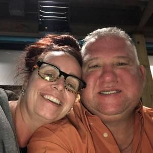 Meet your Posher, Roxanne